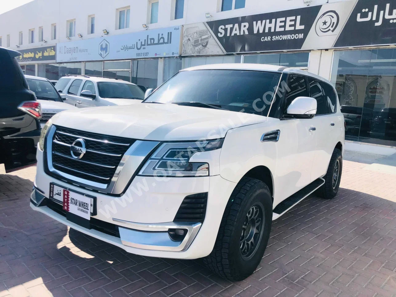 نيسان باترول اس اي 2014 اوتوماتيك 348,000 كم 8 سلندر دفع رباعي اس يو في أبيض