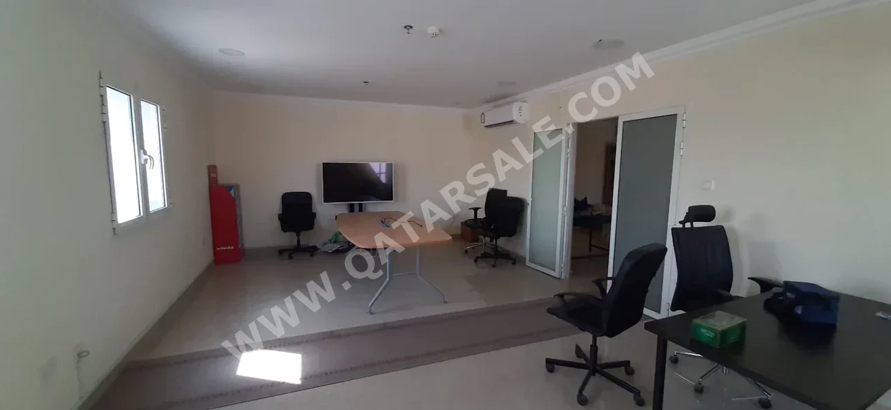 Warehouses & Stores - Al Rayyan  - Industrial Area  -Area Size: 6243 Square Meter