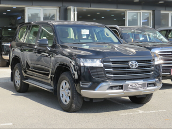Toyota  Land Cruiser  GX  2023  Automatic  77,000 Km  6 Cylinder  Four Wheel Drive (4WD)  SUV  Black  With Warranty