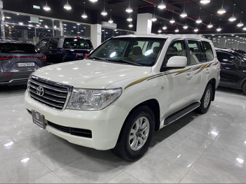 Toyota  Land Cruiser  GX  2011  Automatic  331,000 Km  6 Cylinder  Four Wheel Drive (4WD)  SUV  White