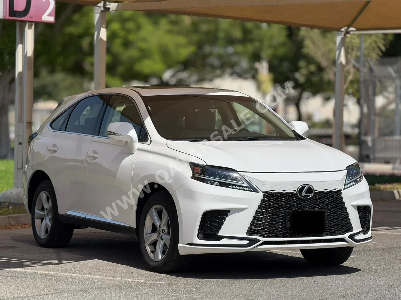 Lexus RX 350 2011 Automatic 130,000 Km 6 Cylinder Four Wheel Drive (4WD) SUV White