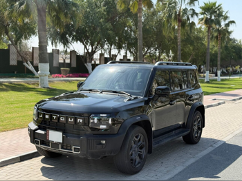 جيتور  تي 2  لكجري  2025  اوتوماتيك  14,000 كم  4 سلندر  دفع رباعي  اس يو في  أسود  تحت الضمان