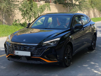 Dongfeng  Shine  2026  Automatic  0 Km  4 Cylinder  Front Wheel Drive (FWD)  Sedan  Black  With Warranty