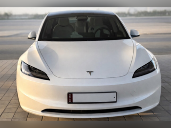 Tesla  Model 3  2025  Automatic  25,600 Km  0 Cylinder  Rear Wheel Drive (RWD)  Sedan  White  With Warranty