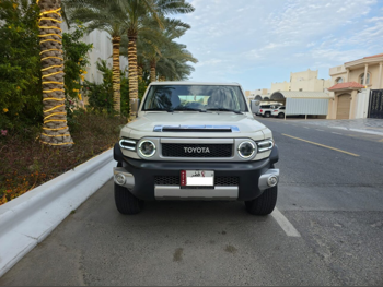 Toyota FJ Cruiser 2021 Automatic 36,000 Km 6 Cylinder Four Wheel Drive (4WD) SUV White
