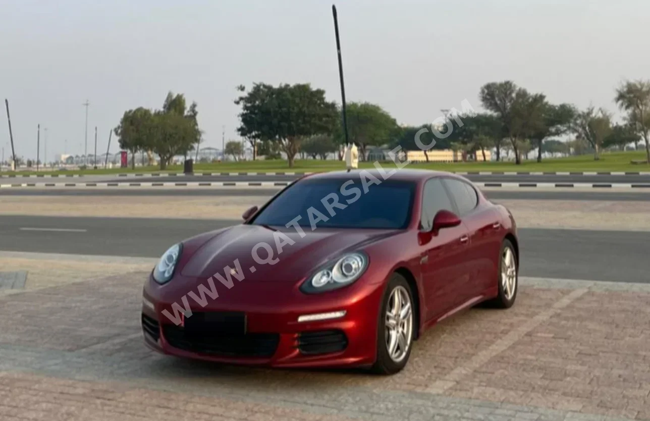 بورش  بانميرا  2014  اوتوماتيك  165,000 كم  8 سلندر  دفع خلفي  سيدان  عنابي