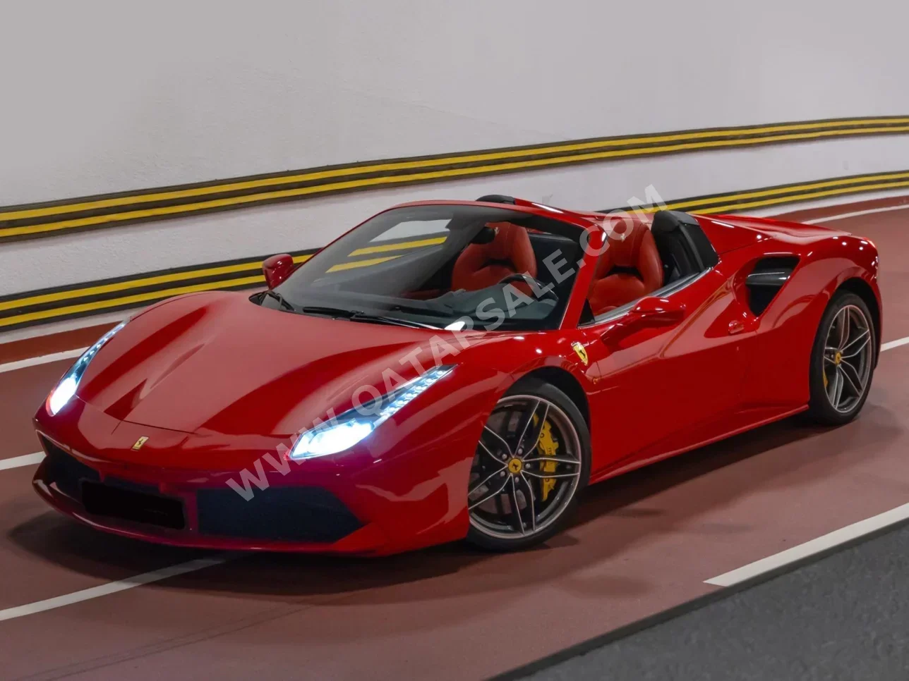 Ferrari 488 Spider 2017 Automatic 16,000 Km 8 Cylinder Rear Wheel Drive (RWD) Convertible Red