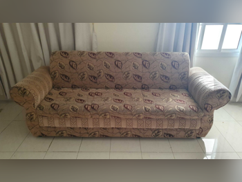 الأرائك والكنب والكراسي طقم كنب  - قماش  - بني