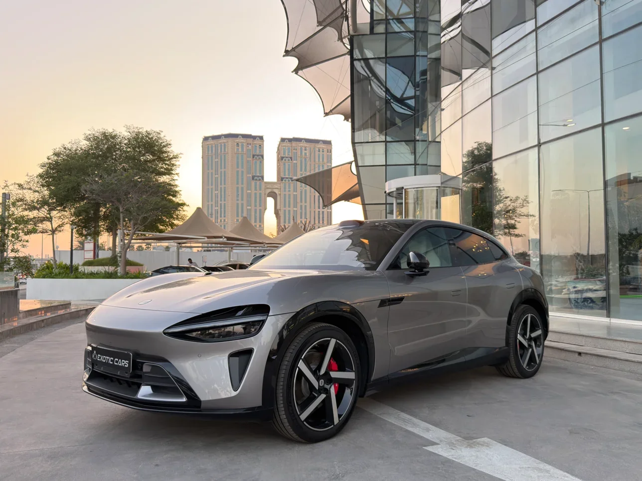 Xiaomi  YU7  Max  2026  Automatic  0 Km  0 Cylinder  All Wheel Drive (AWD)  SUV  Gray  With Warranty