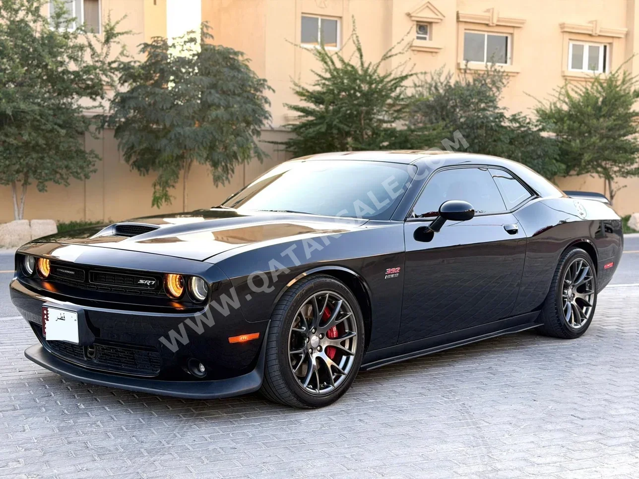 Dodge  Challenger  SRT  2016  Automatic  64,000 Km  8 Cylinder  Rear Wheel Drive (RWD)  Coupe / Sport  Black