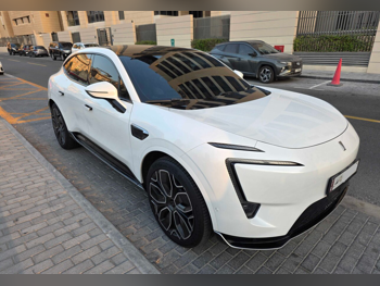 افاتر  11  2024  اوتوماتيك  12,100 كم  0 سلندر  دفع كلي مستمر  اس يو في  أبيض  تحت الضمان