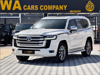 Toyota  Land Cruiser  VX Twin Turbo  2022  Automatic  79,000 Km  6 Cylinder  Four Wheel Drive (4WD)  SUV  White