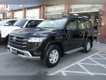 Toyota  Land Cruiser  GX  2024  Automatic  44,000 Km  6 Cylinder  Four Wheel Drive (4WD)  SUV  Black  With Warranty