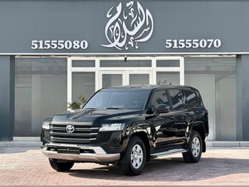 تويوتا  لاند كروزر  جي اكس  2023  اوتوماتيك  116,000 كم  6 سلندر  دفع رباعي  اس يو في  أسود  تحت الضمان
