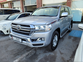 Toyota  Land Cruiser  GXR  2020  Automatic  110,000 Km  6 Cylinder  Four Wheel Drive (4WD)  SUV  Silver