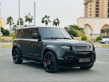 لاند روفر  ديفيندر  6 سلندر  فخمة  أسود  2025
