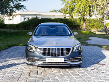 Mercedes-Benz  Maybach  S650  2018  Automatic  48,750 Km  12 Cylinder  Rear Wheel Drive (RWD)  Sedan  Dark Blue
