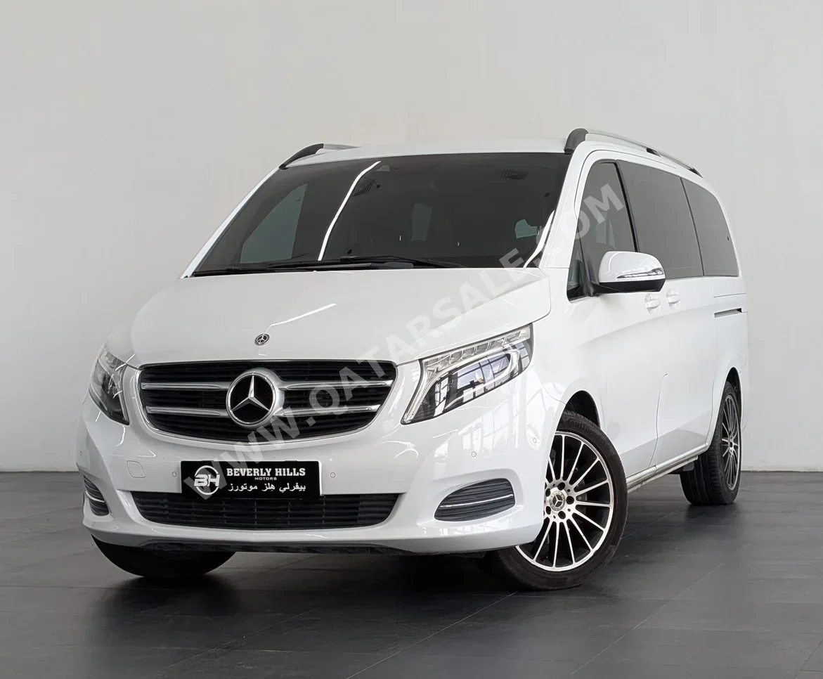 Mercedes-Benz  V-Class  250  2019  Automatic  61,500 Km  4 Cylinder  Rear Wheel Drive (RWD)  Van / Bus  White