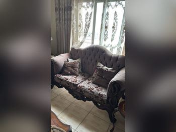 الأرائك والكنب والكراسي طقم كنب  - مخمل  - بني