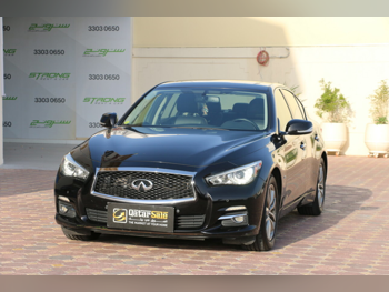 Infiniti  Q  50  2017  Automatic  95,000 Km  4 Cylinder  Rear Wheel Drive (RWD)  Sedan  Black