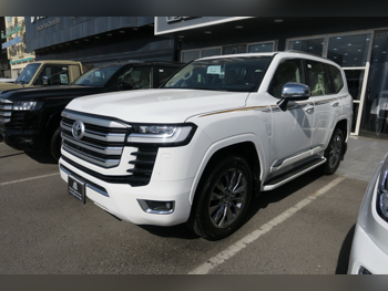 تويوتا  لاند كروزر  في اكس توين توربو  2026  اوتوماتيك  0 كم  6 سلندر  دفع رباعي  اس يو في  أبيض  تحت الضمان