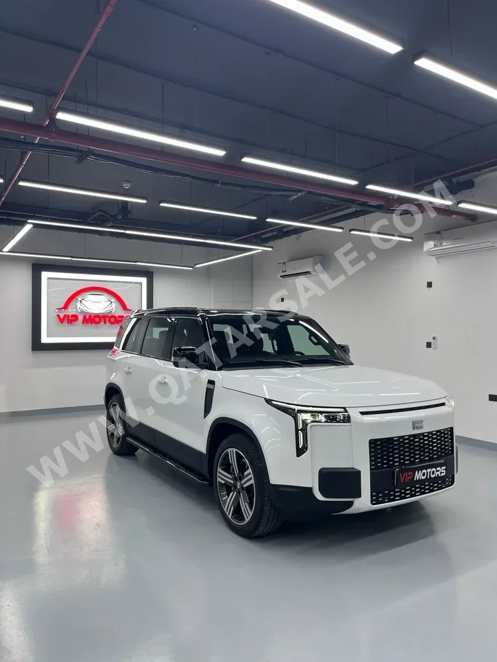 روكس موتور  جيشي  01  2026  اوتوماتيك  4,900 كم  4 سلندر  دفع رباعي  اس يو في  أبيض  تحت الضمان