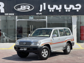 Toyota  Land Cruiser  GX  2004  Manual  250,000 Km  6 Cylinder  Four Wheel Drive (4WD)  SUV  Silver