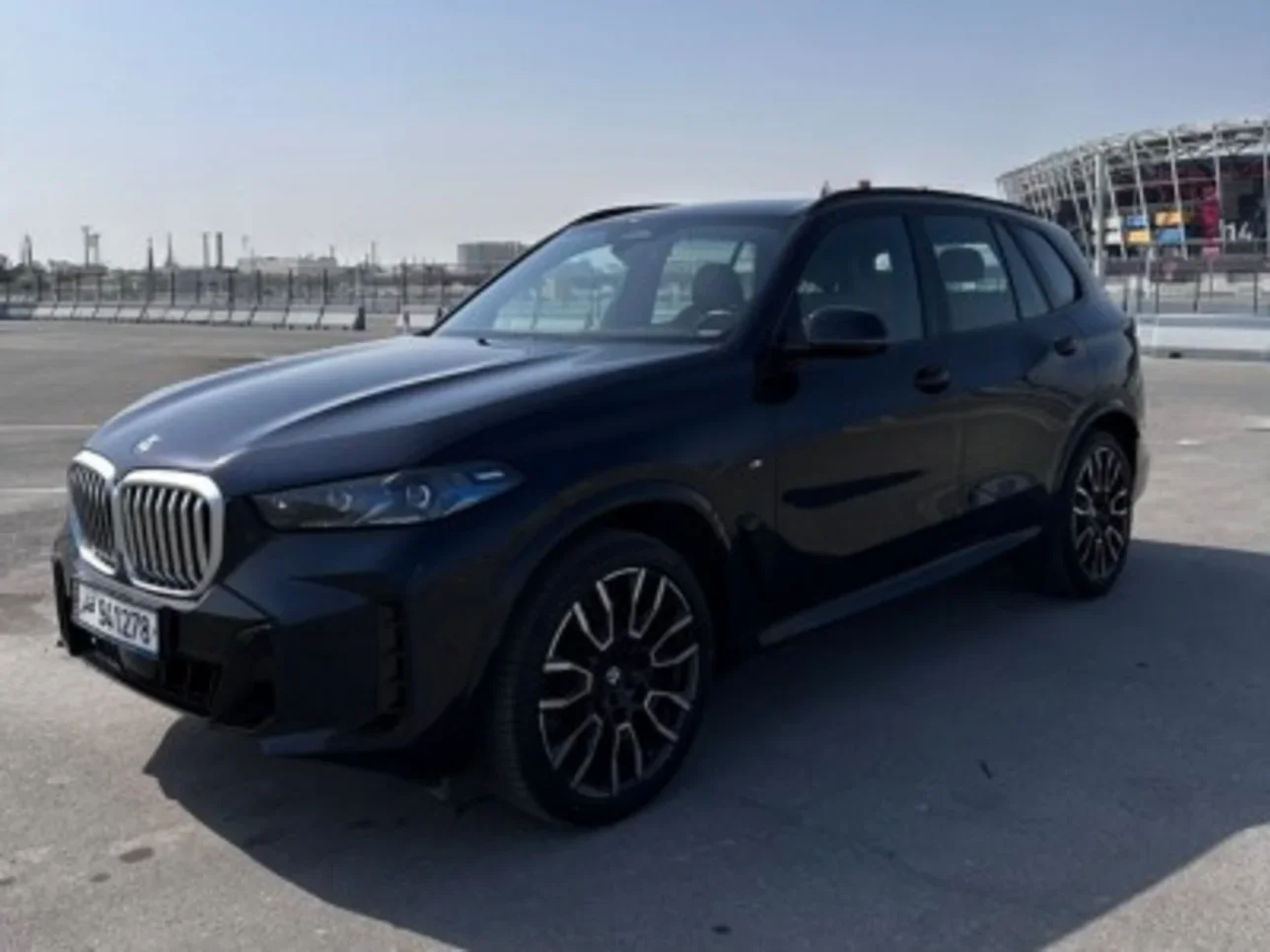 بي ام دبليو  5 إكس  4 سلندر  إس يو في 4 في 4  أسود  2026