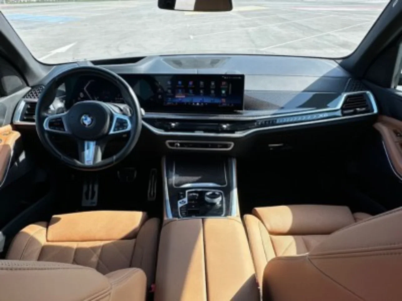 بي ام دبليو 5 إكس 4 سلندر إس يو في 4 في 4 أسود 2026