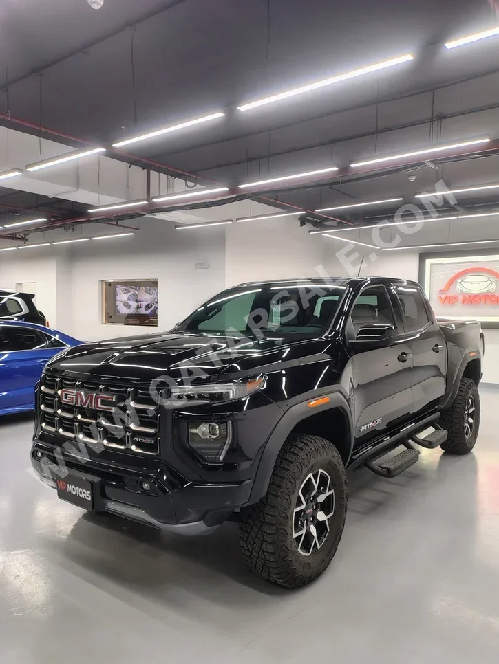 GMC Canyon AT4 X 2025 Automatic 10,000 Km 8 Cylinder Four Wheel Drive (4WD) Pick Up Black