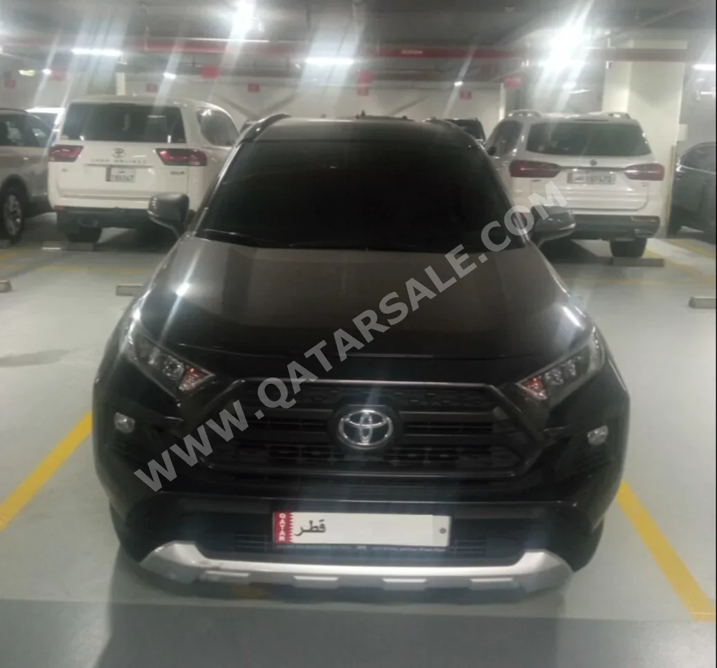 Toyota  Rav 4  2020  Automatic  117,000 Km  4 Cylinder  Four Wheel Drive (4WD)  SUV  Dark Gray