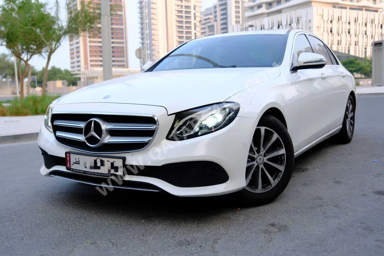 مرسيدس - بنز  اي - كلاس  200  2017  اوتوماتيك  84,000 كم  4 سلندر  دفع خلفي  سيدان  أبيض
