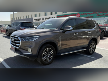 ماكسس  دي 90  2021  اوتوماتيك  84,000 كم  4 سلندر  دفع رباعي  اس يو في  بني فاتح