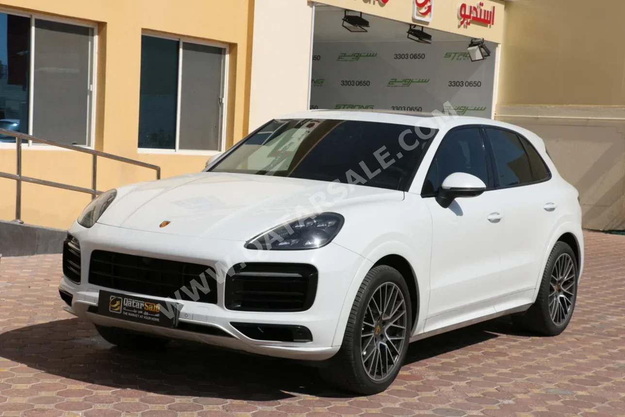 بورش  كيان  اس  2020  اوتوماتيك  92,000 كم  6 سلندر  دفع رباعي  اس يو في  أبيض  تحت الضمان