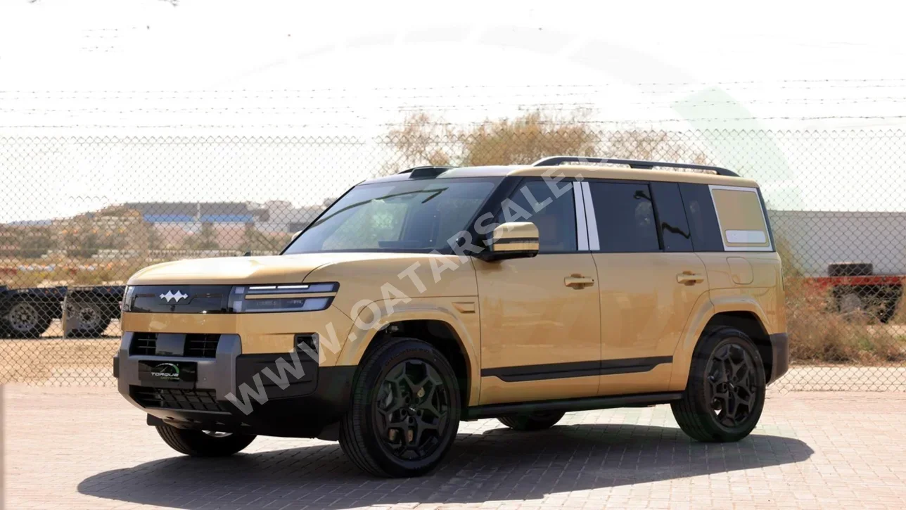 BYD  Leopard 7  Ultra  2025  Automatic  0 Km  4 Cylinder  All Wheel Drive (AWD)  SUV  Gold