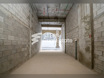 Commercial Shops - Not Furnished  - Doha  For Rent  - Al Markhiya