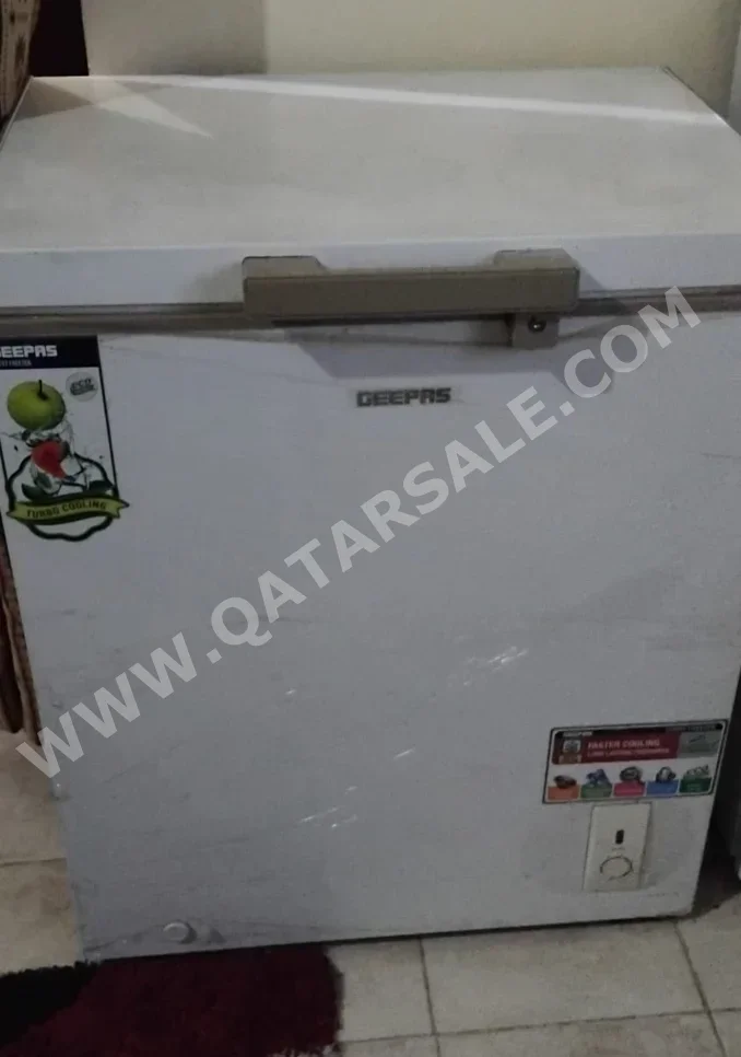 مجمدات جيباس  أبيض  2020 \  151-200 لتر  جانبي