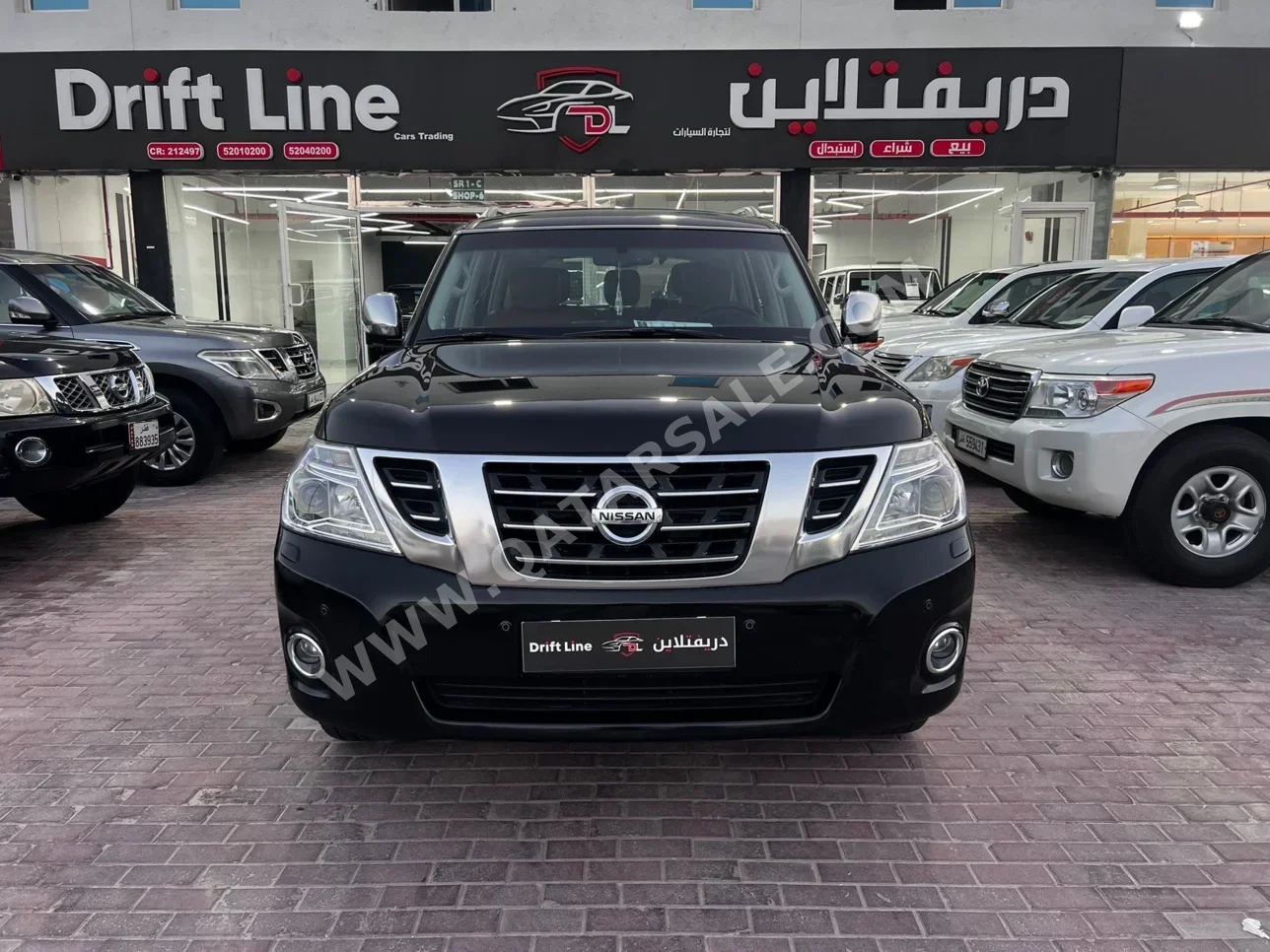 نيسان  باترول  بلاتنيوم  2015  اوتوماتيك  240,000 كم  8 سلندر  دفع رباعي  اس يو في  أسود