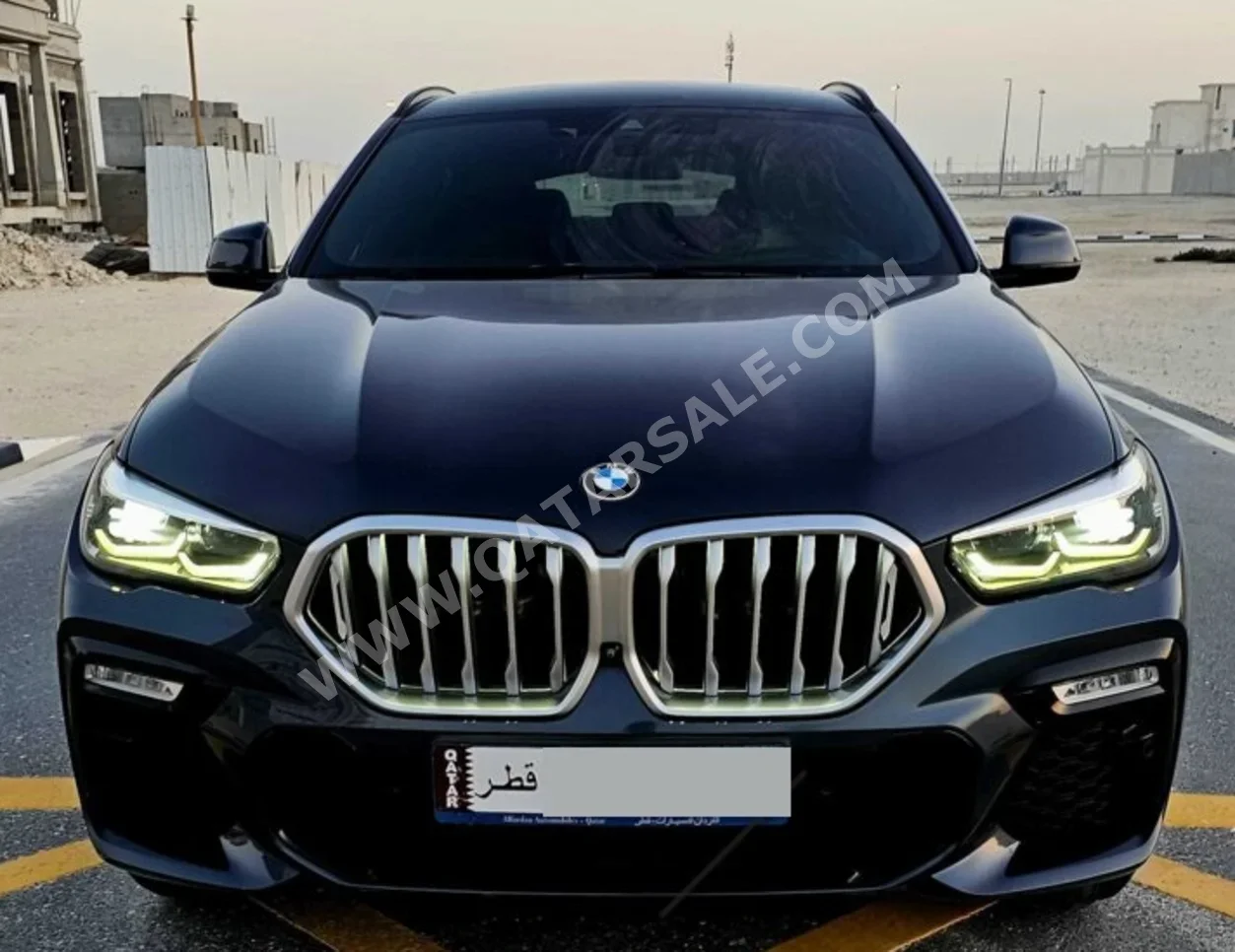 بي ام دبليو  الفئة - اكس  اكس 6  2021  اوتوماتيك  115,000 كم  6 سلندر  دفع رباعي  اس يو في  رمادي