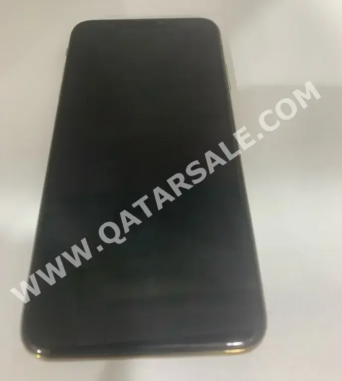 ابل  - ايفون اكس  - اس ماكس  - ذهبي  - 512 جيجابايت