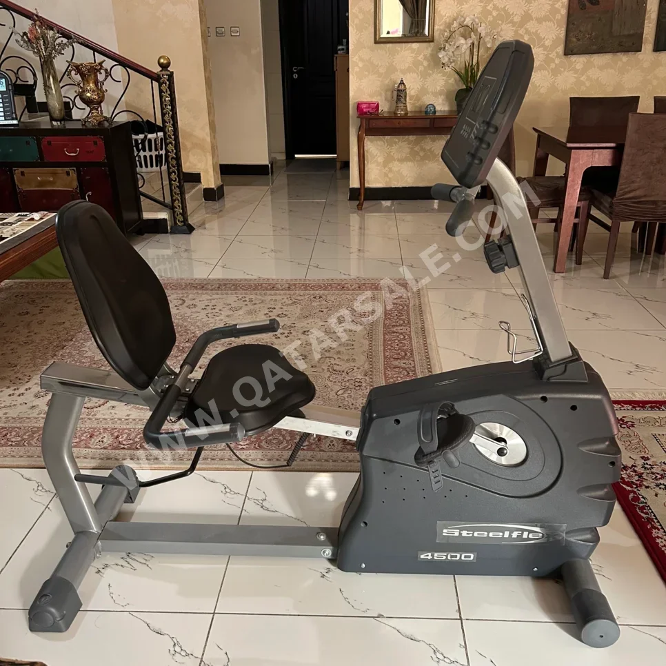 Sports/Exercises Equipment - Black