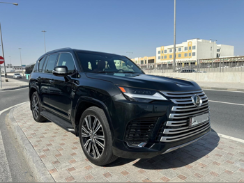 Lexus  LX  600 Luxury  2023  Automatic  33,000 Km  6 Cylinder  Four Wheel Drive (4WD)  SUV  Black  With Warranty