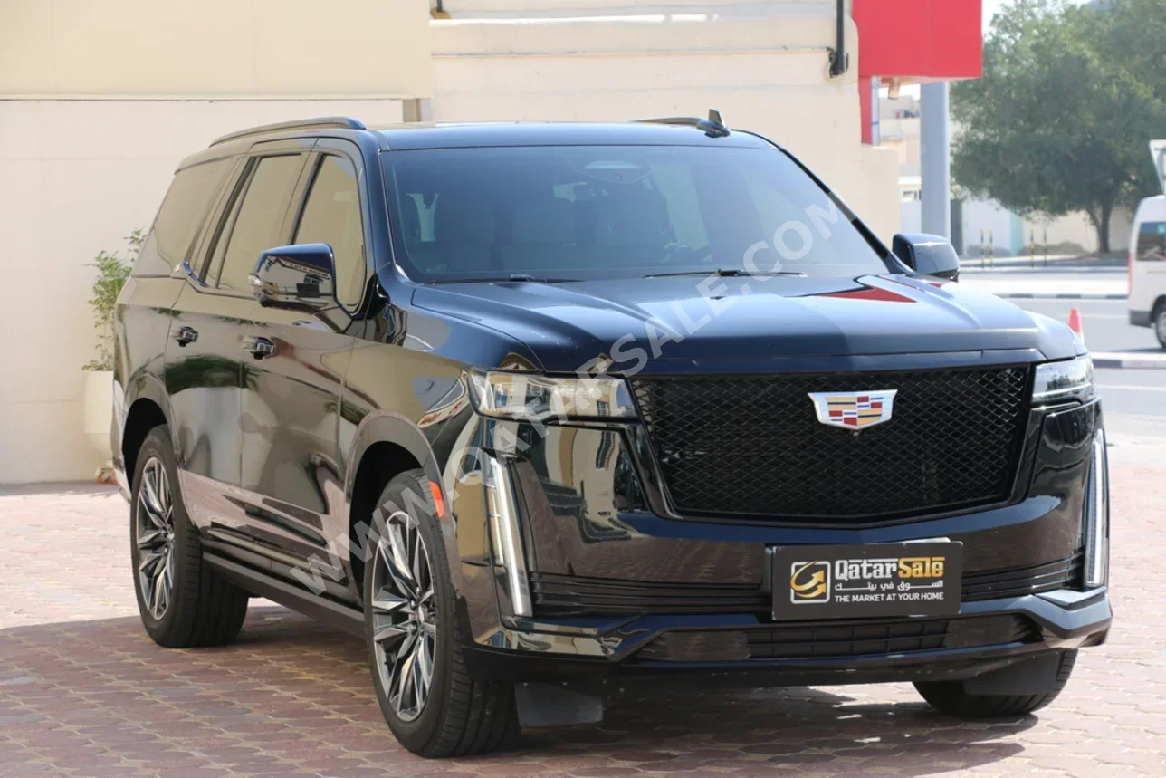 كاديلاك  اسكيليد  600  2022  اوتوماتيك  58,000 كم  8 سلندر  دفع رباعي  اس يو في  أسود  تحت الضمان