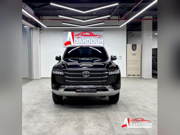 Toyota  Land Cruiser  GX  2025  Automatic  19,000 Km  6 Cylinder  Four Wheel Drive (4WD)  SUV  Black  With Warranty