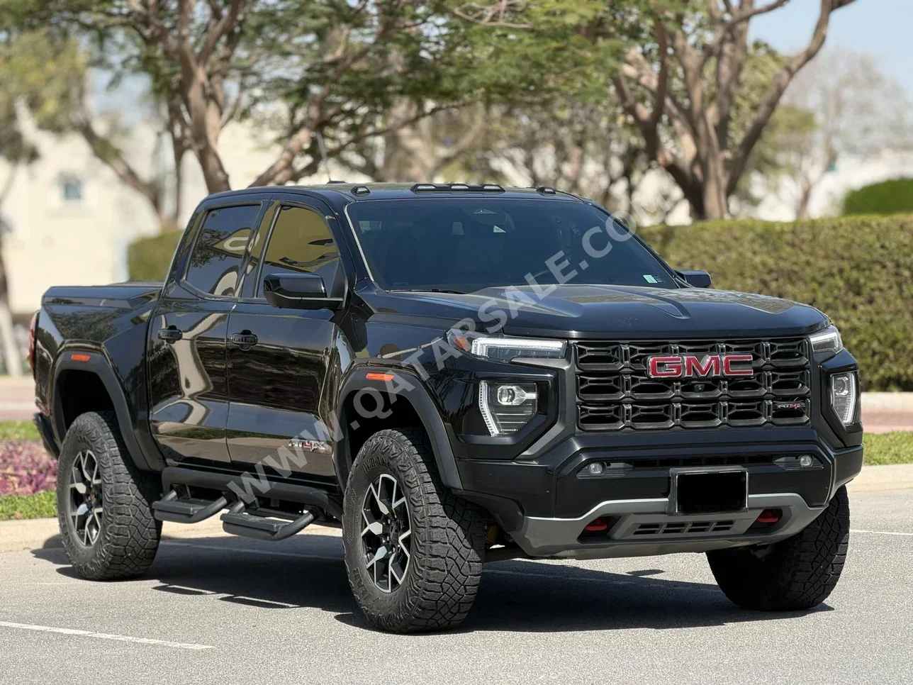 جي ام سي  كانيون  اي تي 4 اكس  2024  اوتوماتيك  53,000 كم  4 سلندر  دفع رباعي  بيكب  أسود  تحت الضمان