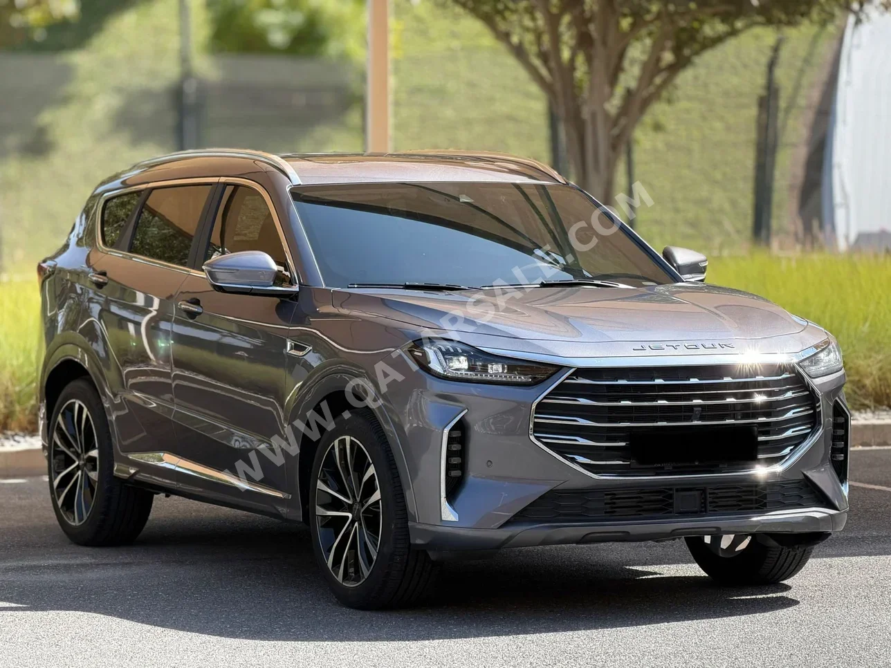 Jetour  X70  Plus  2024  Automatic  23,000 Km  4 Cylinder  Four Wheel Drive (4WD)  SUV  Gray  With Warranty