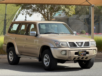 نيسان  باترول  سفاري  1998  اوتوماتيك  270,000 كم  6 سلندر  دفع رباعي  اس يو في  ذهبي