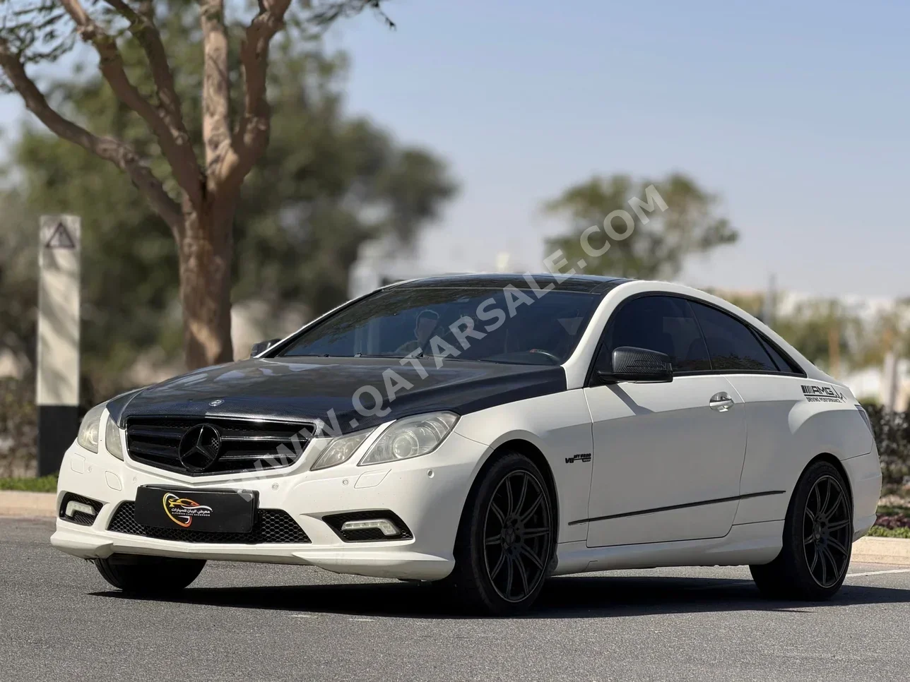 مرسيدس - بنز  اي - كلاس  350  2010  اوتوماتيك  450,000 كم  4 سلندر  دفع خلفي  سيدان  أبيض