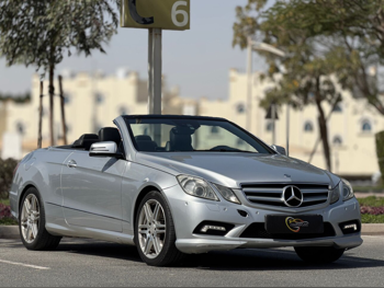 مرسيدس - بنز  اي - كلاس  350 ايه ام جي  2012  اوتوماتيك  133,000 كم  4 سلندر  دفع خلفي  سيدان  فضي