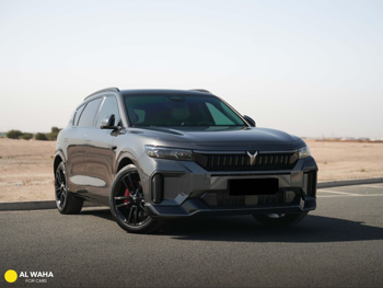 Voyah  Free  2025  Automatic  6,500 Km  0 Cylinder  Four Wheel Drive (4WD)  SUV  Gray  With Warranty